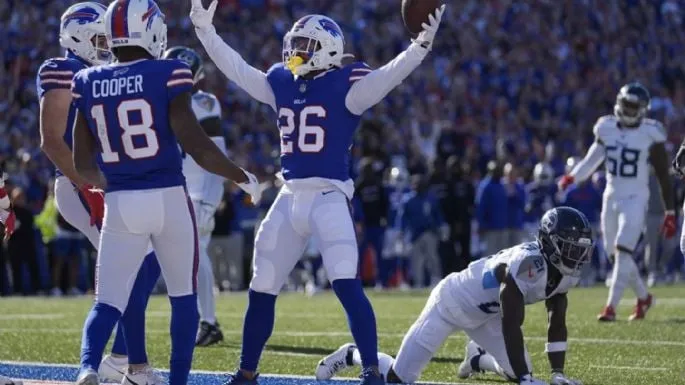 Amari Cooper anota en su debut con los Bills en la victoria 34-10 ante los Titans