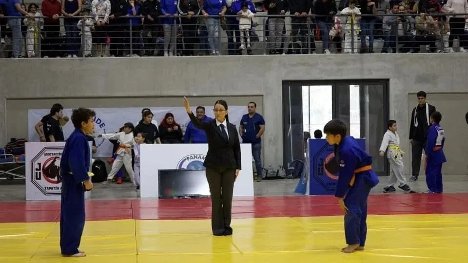 UdeG separa de su cargo a la entrenadora de judo por "bullying" contra un menor de edad