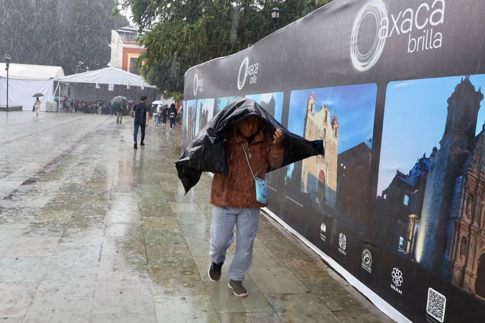 Chubascos y lluvias este martes en 24 estados del país; posibles descargas eléctricas y granizo