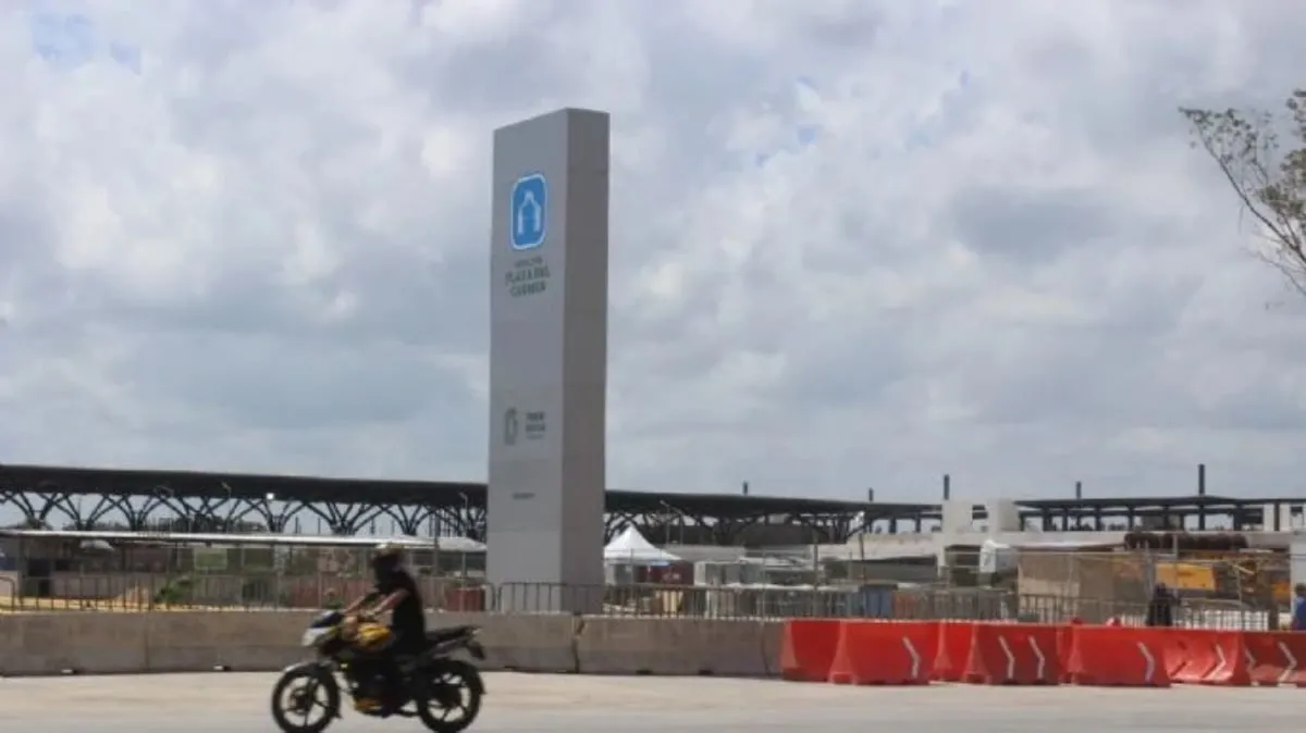 Del júbilo por la inauguración, al abandono de la estación del Tren Maya en Playa del Carmen