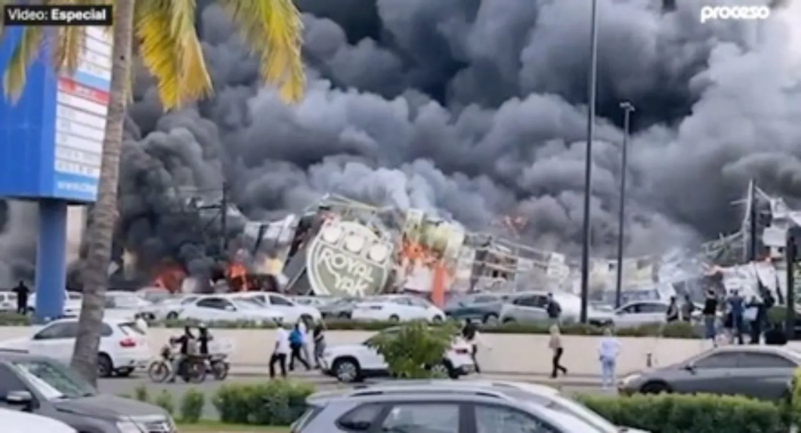 Arde casino Casino Royal Park en Plaza Cinépolis de Culiacán, Sinaloa (Video)