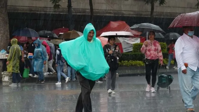 Podría surgir un nuevo ciclón tropical este jueves: arreciarán lluvias en los siguientes estados