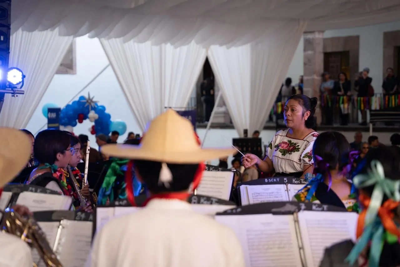 Rocío Román, primera purépecha del Conservatorio de las Rosas