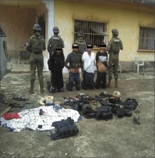 Ejército Mexicano aseguró armas de fuego y distintos tipos de droga en ocho entidades