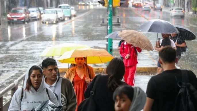 Se junta todo el fin de semana: frente frío, onda tropical, temporal, norte y lluvias torrenciales