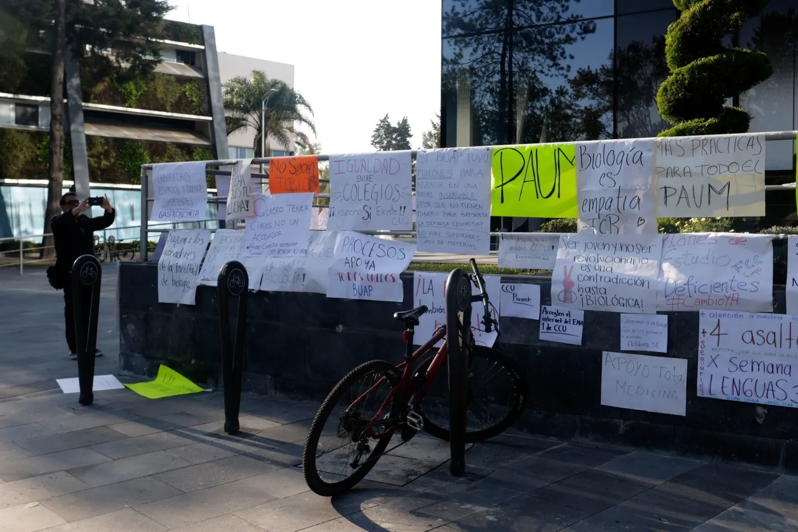 Estudiantes de la BUAP en paro piden democratización y transparencia en su pliego petitorio