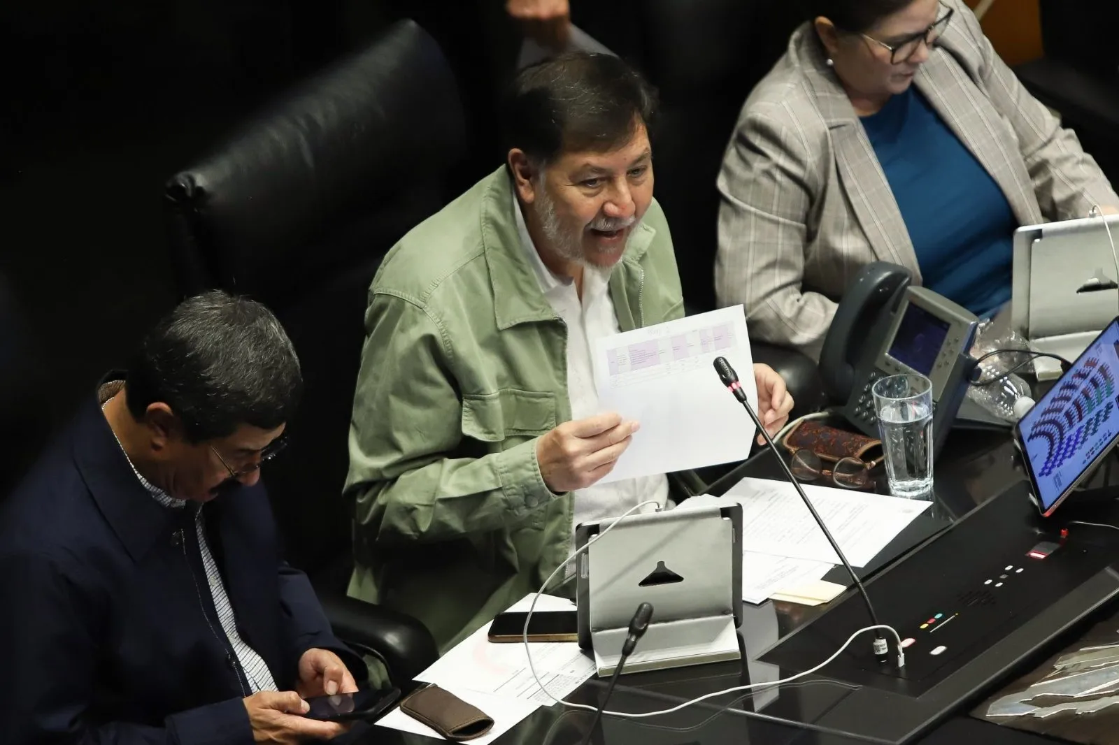 Noroña niega pifia con ministras de la 4T y rechaza descalificaciones desde el INE