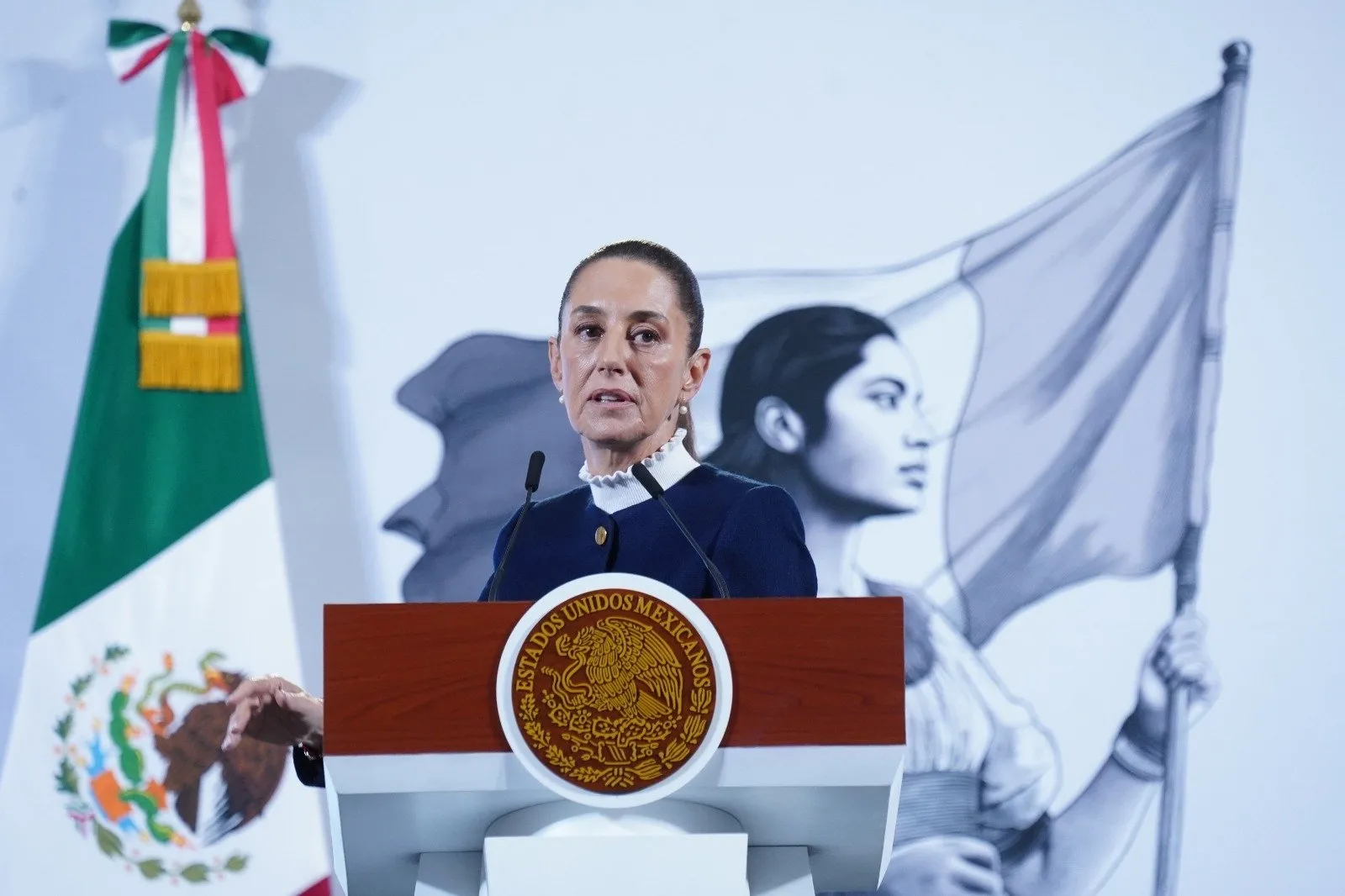 Sheinbaum descarta un escenario de "invasión" de EU a México