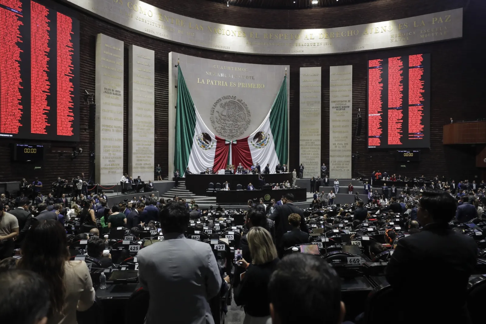 México Unido contra la Delincuencia pide a diputados frenar la supremacía constitucional