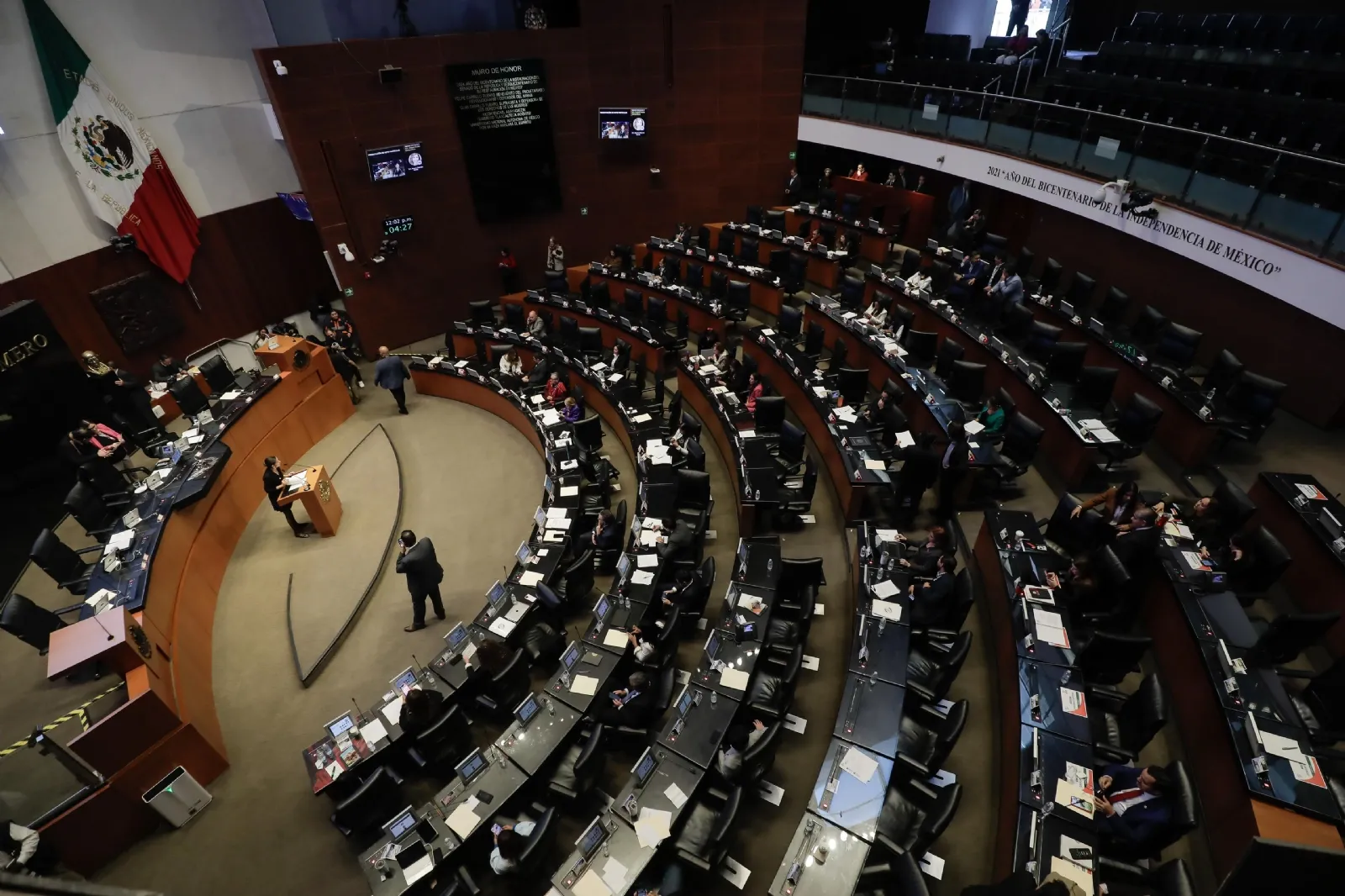 Senadores aprueban reforma sobre soberanía nacional, sin respaldo del PRI