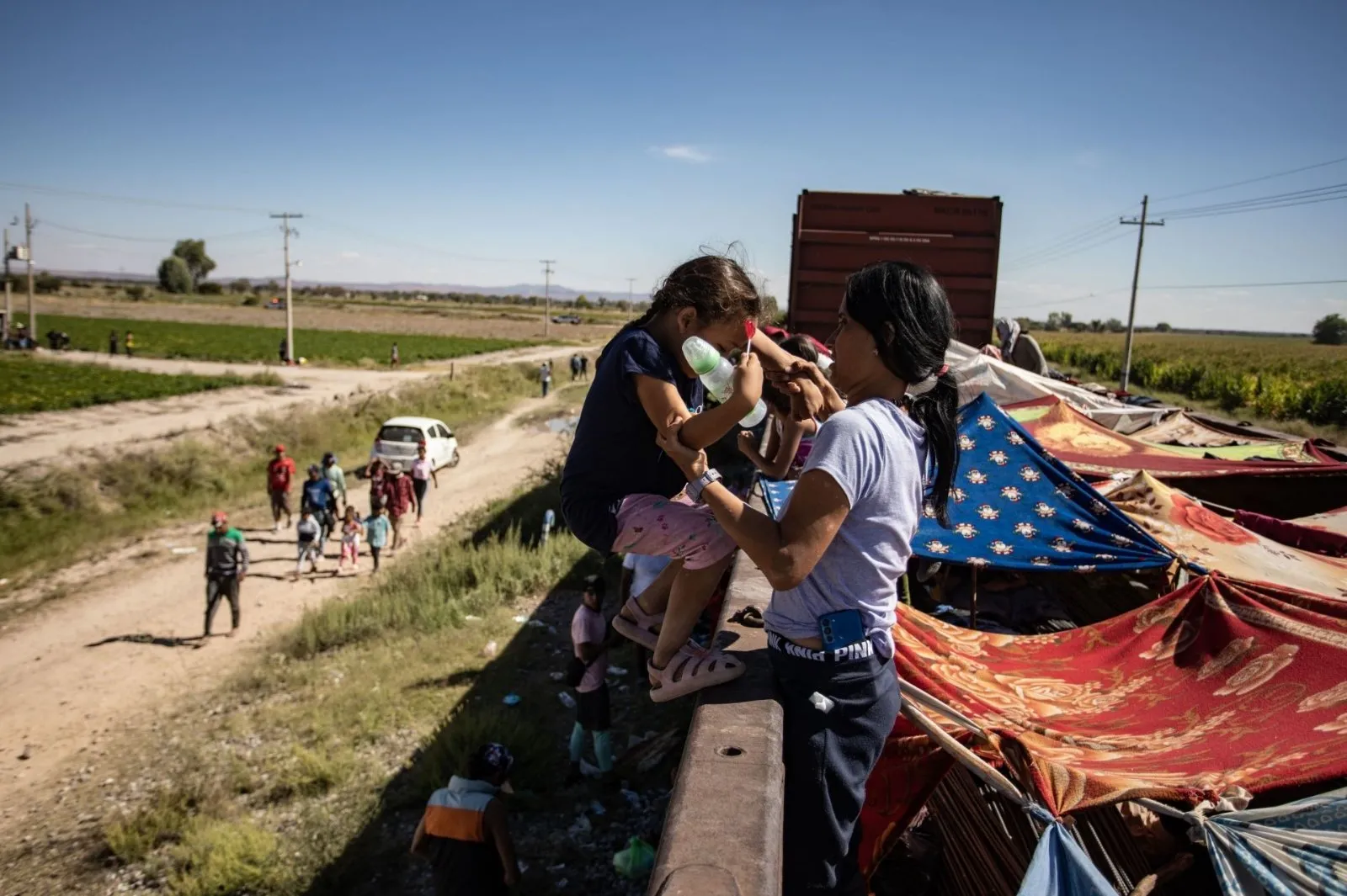 PAN demanda a Sheinbaum defensa de migrantes; propone cinco puntos para crisis migratoria