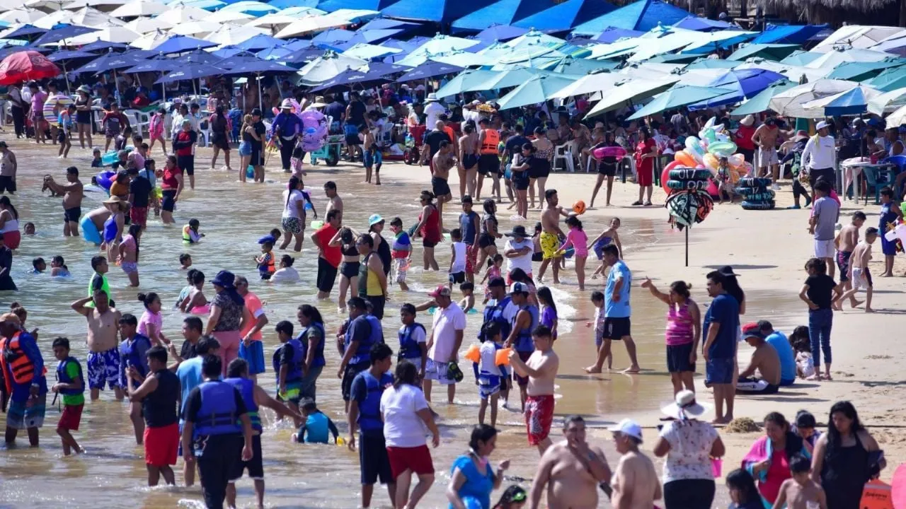 Turismo internacional en México aumentó 10.1% en marzo de 2025
