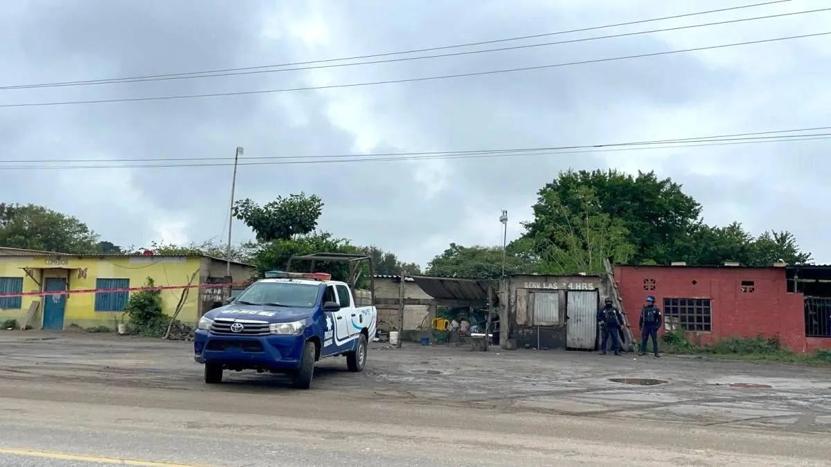 Grupo armado mata a dos policías municipales de Veracruz