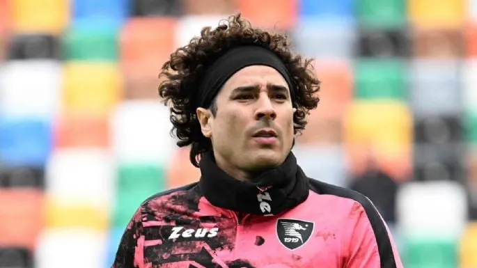 Guillermo Ochoa jugará en Portugal con el AVS Futebol Sad