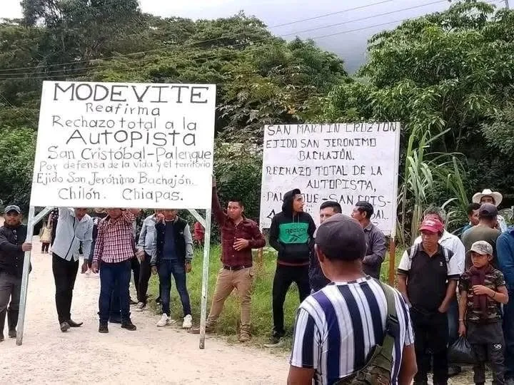 Protestan contra la construcción de la autopista San Cristóbal de las Casas-Palenque