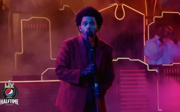  The Weeknd en redes por show de medio tiempo del Super Bowl