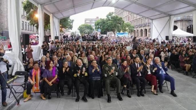 Carpa y estacionamiento VIP para invitados especiales de Beatriz Gutiérrez Müller