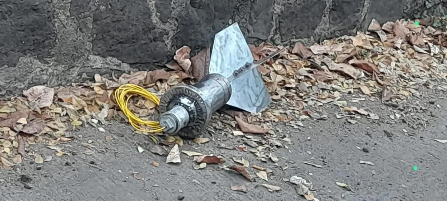 Hallazgo de bomba artesanal en inmediaciones de hospital en Culiacán moviliza a militares (Video)