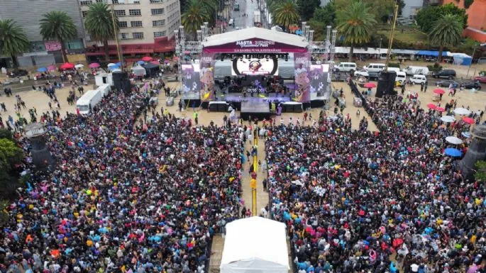 “¡Hasta siempre presidente!”: Acuden 55 mil al festival de despedida musical de AMLO