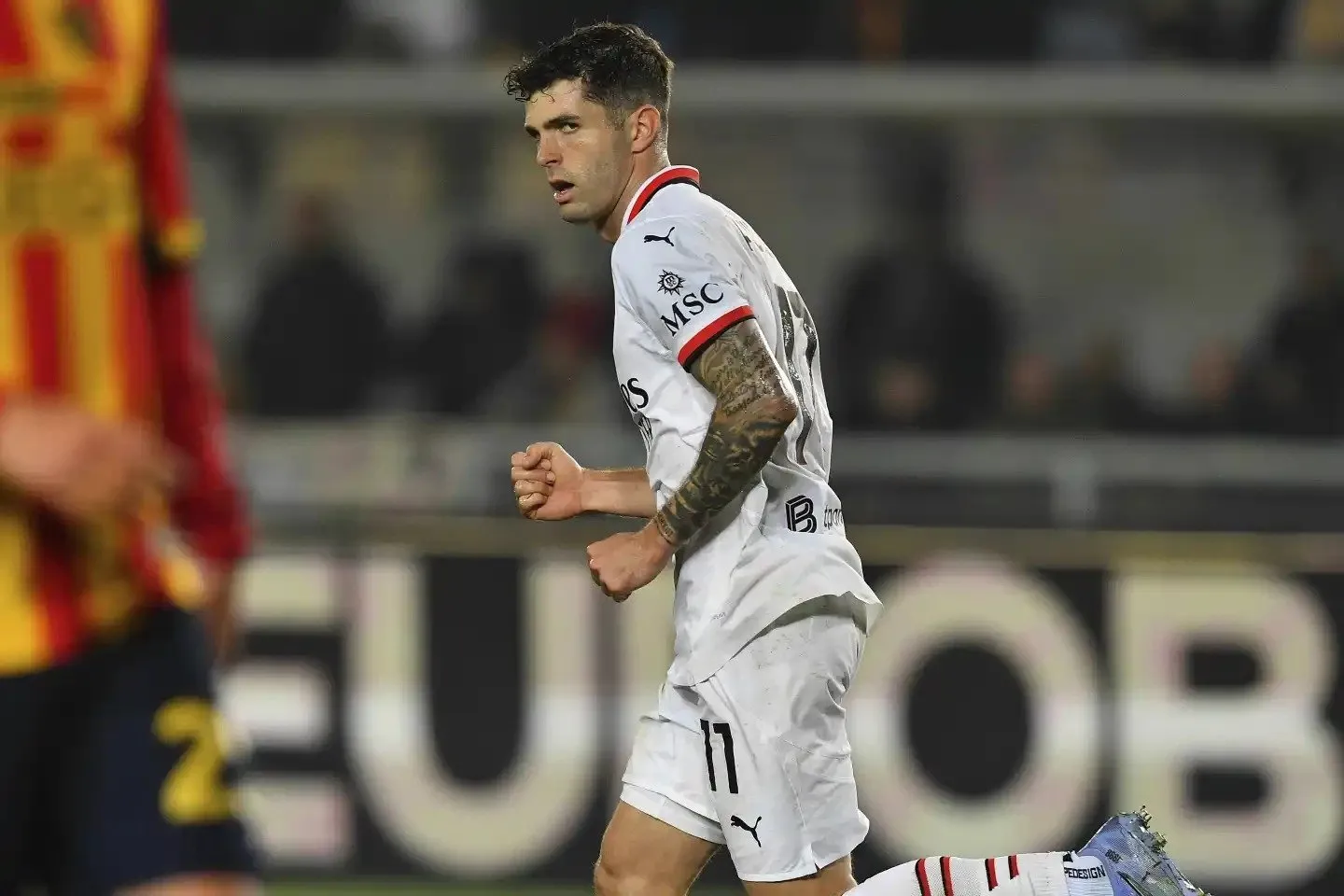 Pulisic marca dos goles en la victoria del Milan 3-2 ante el Lecce