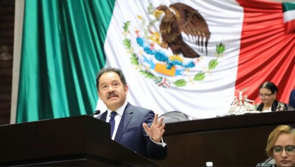 Morena acepta propuestas de Va por México en Reforma Eléctrica de AMLO