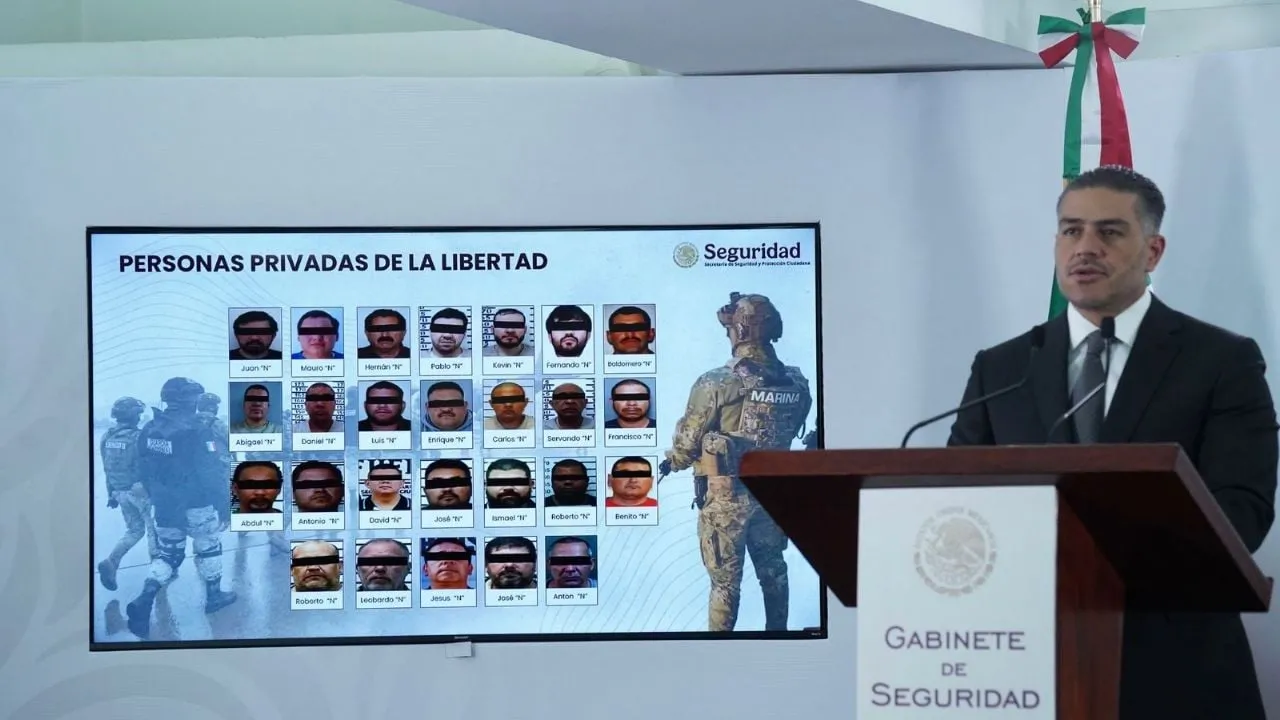 Los 26 expulsados seguían delinquiendo desde prisión: García Harfuch