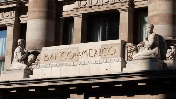 Reforma a Banxico vulnera autonomía: Santiago Nieto