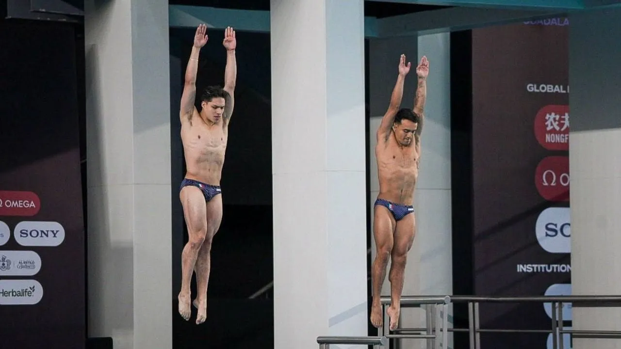 Por “confusión” de clavado, Osmar Olvera y Juan Manuel Celaya sacan cero en Super Final de Beijing