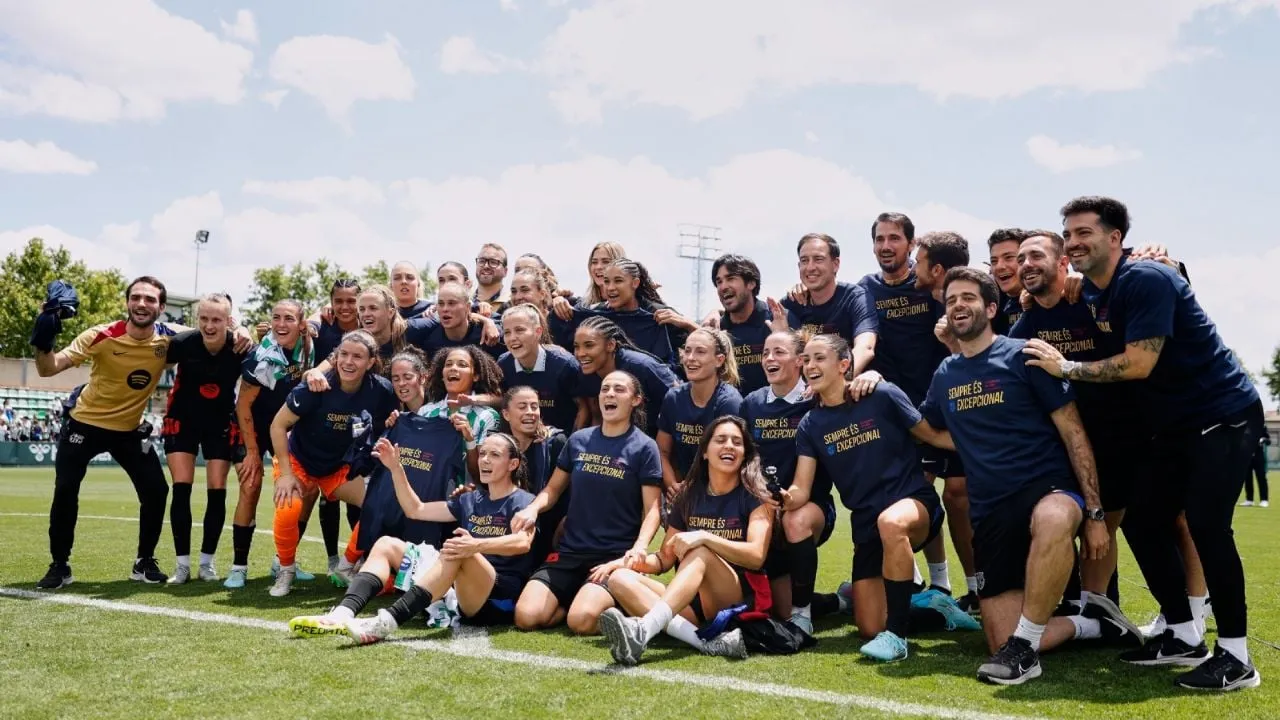 El Barcelona femenil golea al Real Betis por 9-0 y gana su sexto título liguero consecutivo