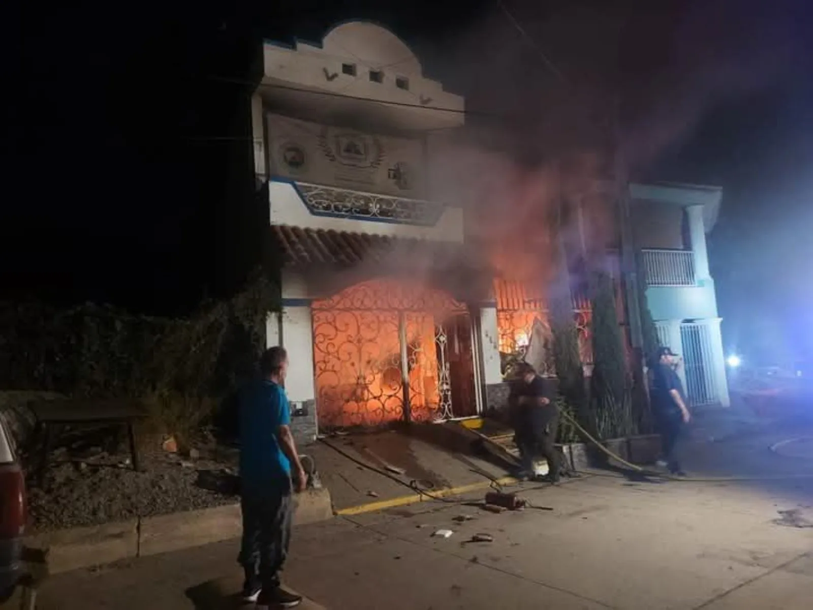 Incendian un centro de rehabilitación en Mazatlán, Sinaloa; hay un muerto y 18 heridos