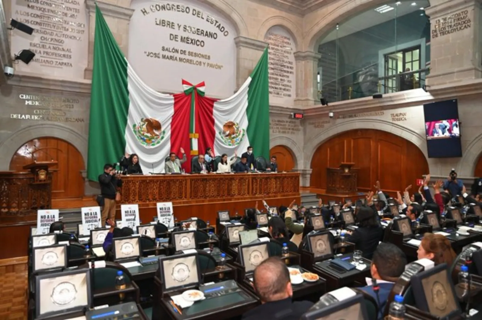 Congreso mexiquense aprueba fast-track reformas que regirán elección de jueces y magistrados locales