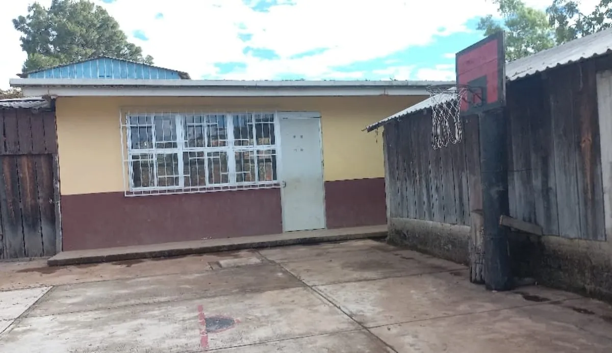 Estudiantes de Chichihualco, Guerrero, llevan un año y medio sin clases por la violencia