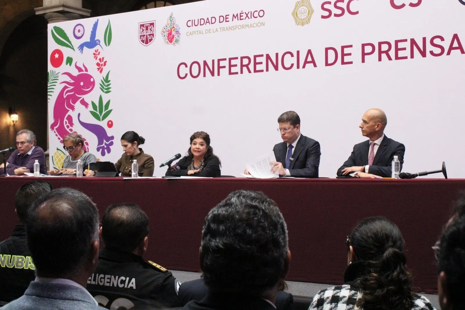 Presentan estrategia para combatir el robo de vehículos y autopartes en la CDMX