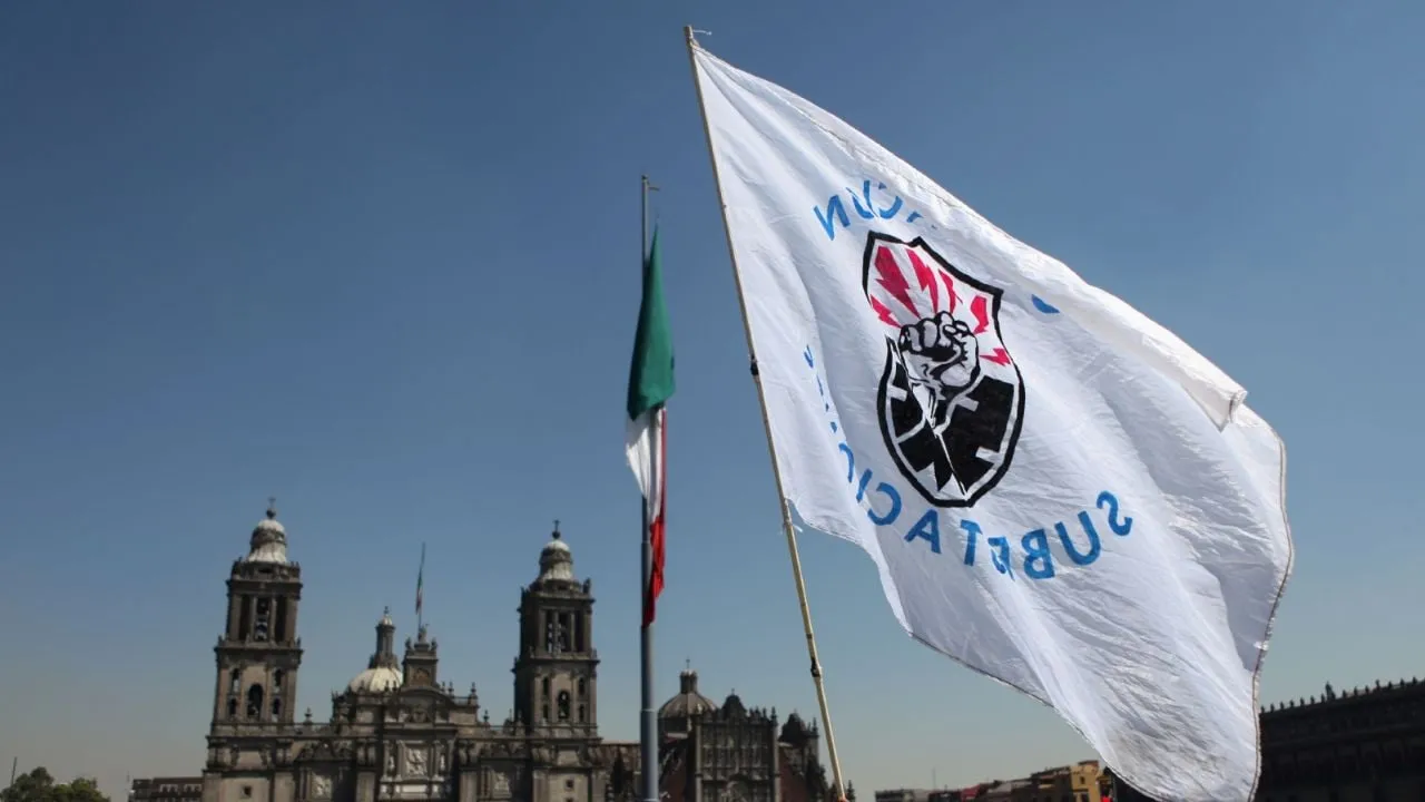 Tras ser acusado de huachicoleo eléctrico, SME denuncia conspiración golpista