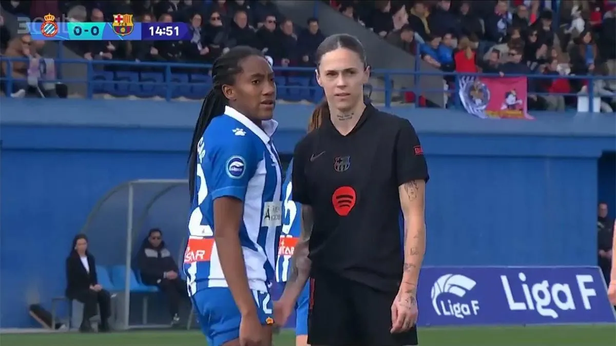 El Espanyol denuncia que Mapi León tocó a una de sus jugadoras en su zona genital durante un partido