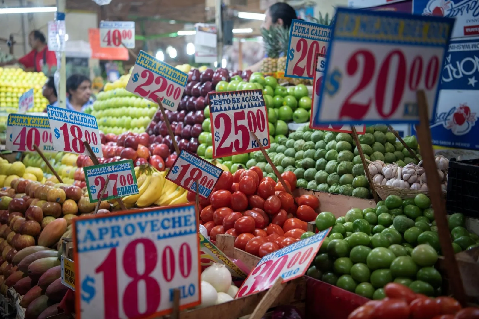 La inflación en México cae en diciembre y cierra 2024 en 4.21 por ciento