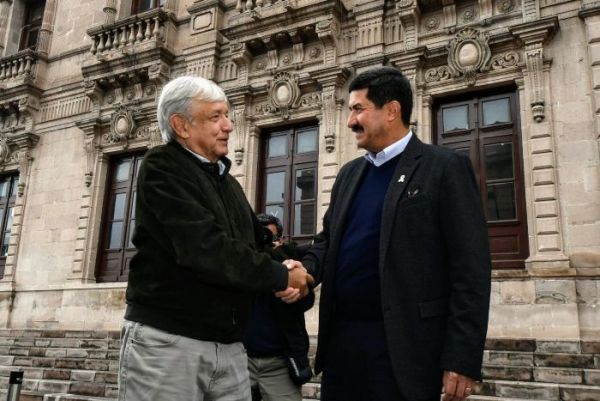 Javier Corral asegura buena relación con López Obrador.