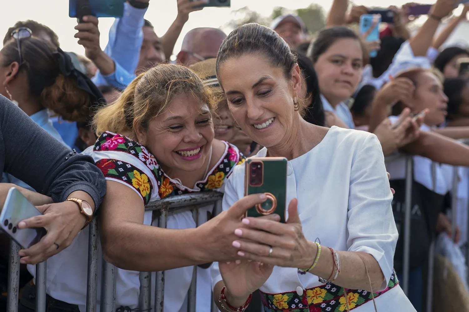 “Solo se empobreció al pueblo”: Sheinbaum culpa el neoliberalismo de la violencia