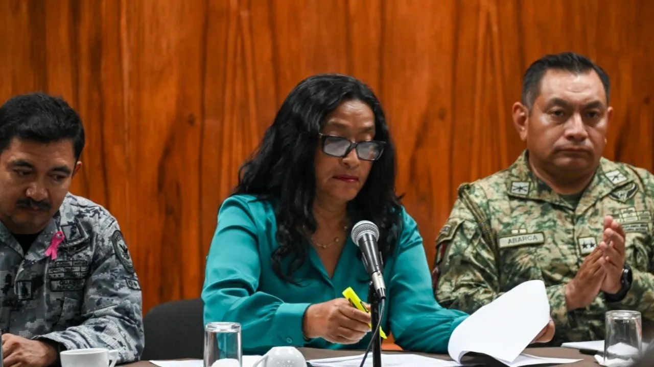 Alcaldesa de Acapulco niega usar joyería de lujo