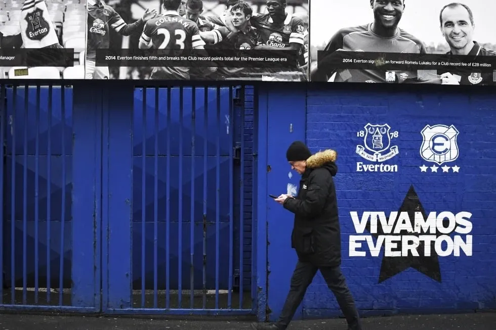 Everton-Liverpool pospuesto por tormenta Darragh