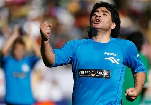 Comienza el juicio por la muerte de Maradona: ¿hubo negligencia en la atención médica?