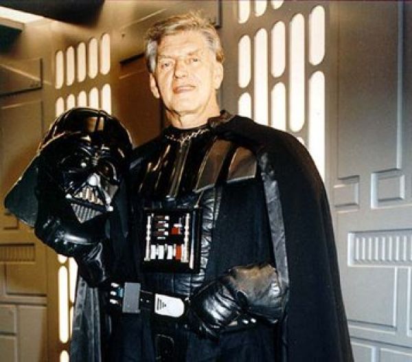 Luke, yo soy tu padre. Fallece Darth Vader.