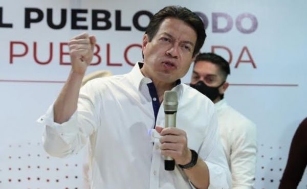 Mario Delgado se lanza contra intelectuales que llamaron a no votar por Morena