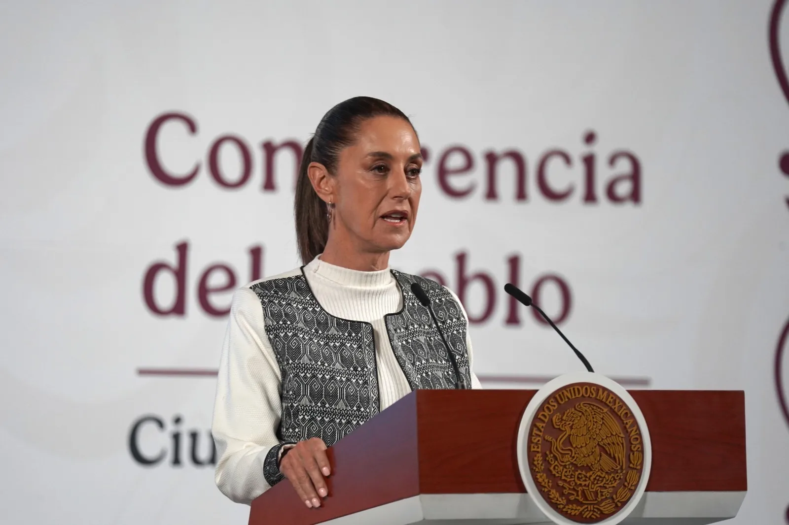 "A México se le respeta", Sheinbaum descarta intervención de fuerzas estadunidenses en México