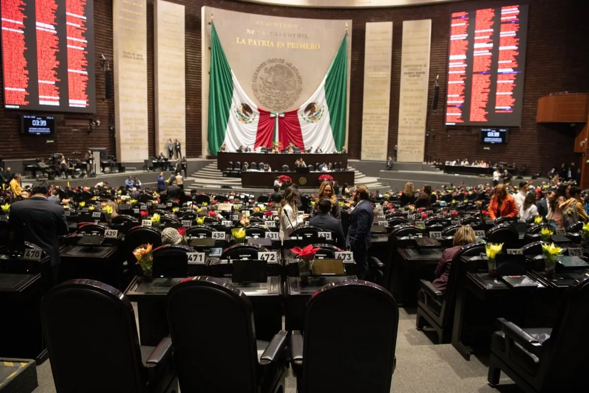 Diputados aprueban reforma que reduce brecha salarial de mujeres