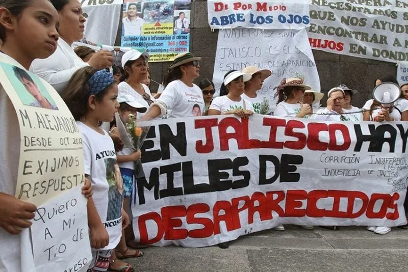 Colectivos de familias de desaparecidos convocan a Vigilia en el Zócalo de la CDMX por Teuchitlán