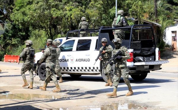 México cierra la frontera con Guatemala
